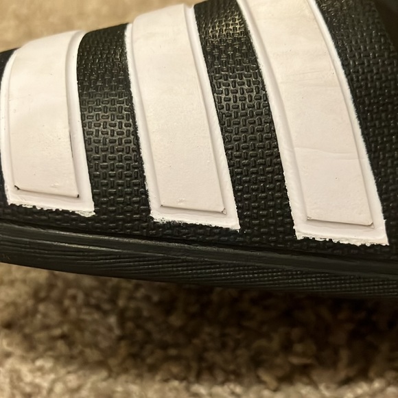 Adidas slides. Cleaned and disinfected - Picture 8 of 12